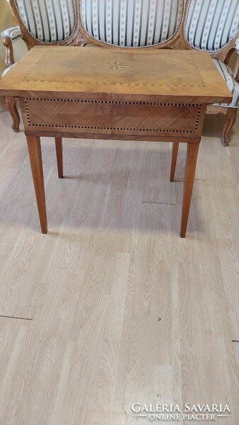 Neobarokk stílusban készült, nappali - ülőgarnitúra/szalongarnitúra