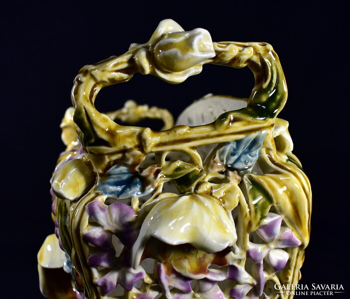 ZSOLNAY ÁTTÖRT MINTÁS HISTORIZÁLÓ KASPÓ - JARDINIERE A MÁLYVA SOROZATBÓL 1890 körül !