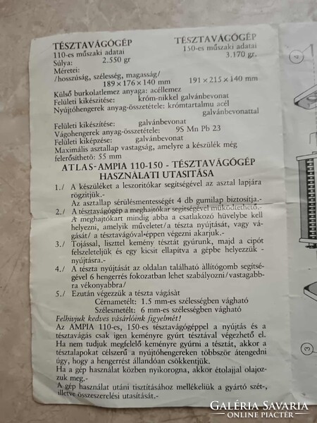 Marcato Atlas tésztagép és nyújtógép + 1 mm, 3 mm, spagetti és a Ravioli 45x45 mm adapter.