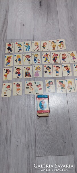 Retro fekete Péter kártya