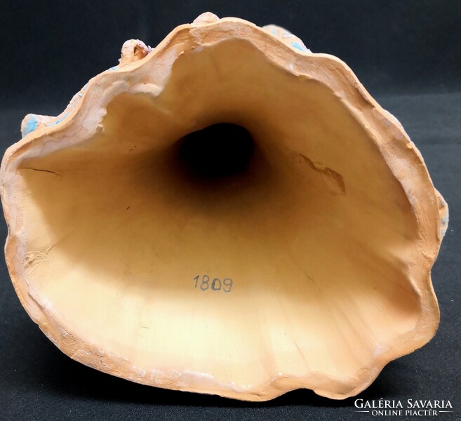 DT/490. – Bod Éva – Kalapos hölgy (42 cm)