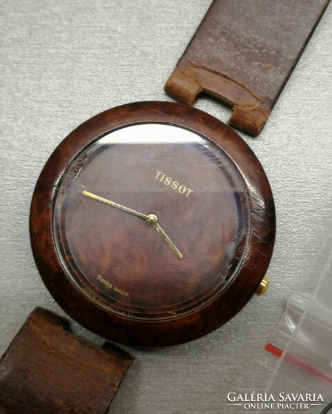 Tissot WR151 Fa karora