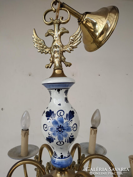 Antik delfti kék porcelán testű 12 karú patinás réz flamand csillár + 12 darab új gyertya izzó 3956