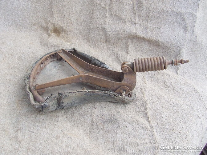 Veterán motor ülés alkatrész