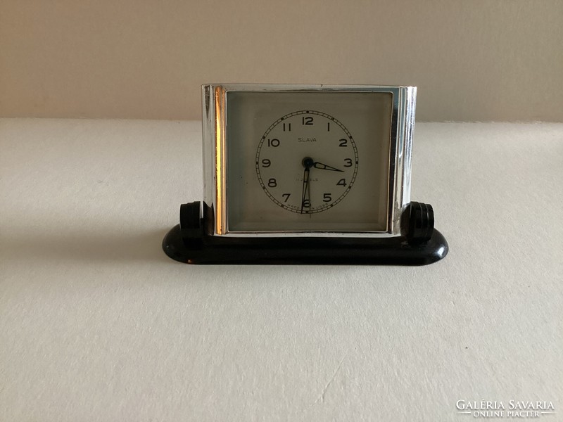 Slava 11 köves art deco asztali óra .
