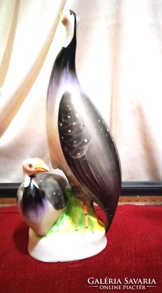 Hungarian Hand painted Pheasant Mother and baby 20 cm high