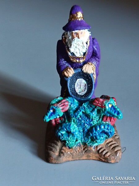 Gyűjtői fémöntvény figura-szobor, rendkívül szép, részletgazdag darab.