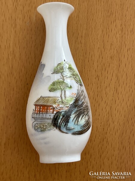 Hihetetlen vékony porcelán Kinai váza.