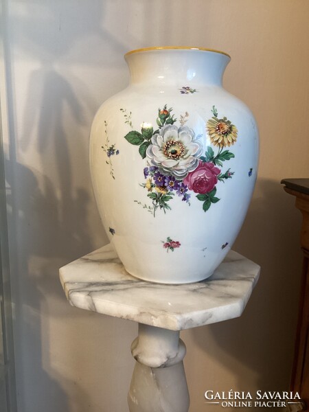 Antik nagyméretű   ILMENAU Gráf Heinnenberg porcelán váza .