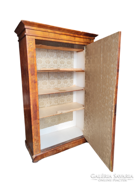 Biedermeier polcos szekrény