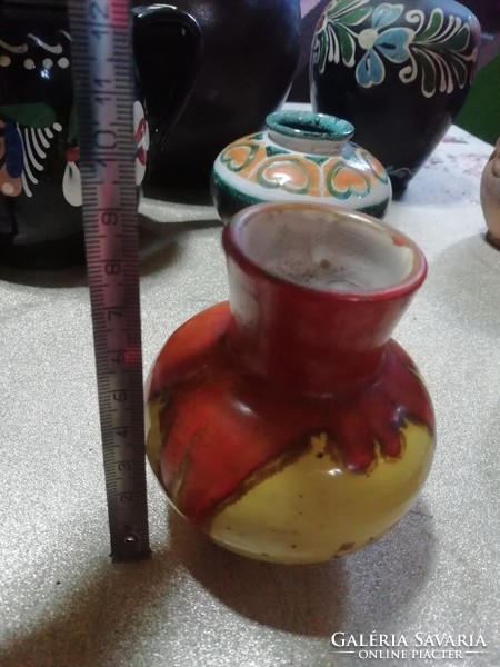 Retro kerámia váza 18.. A képeken látható állapotban van.Akció Aukció több száz termék vegye vigye