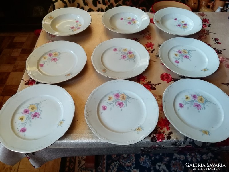 Pipacs virágokkal porcelán étkészlet.Akció Aukció több száz termék vegye vigye