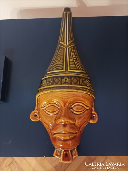 Gránit kerámia falimaszk, Zahajszky László tervezte