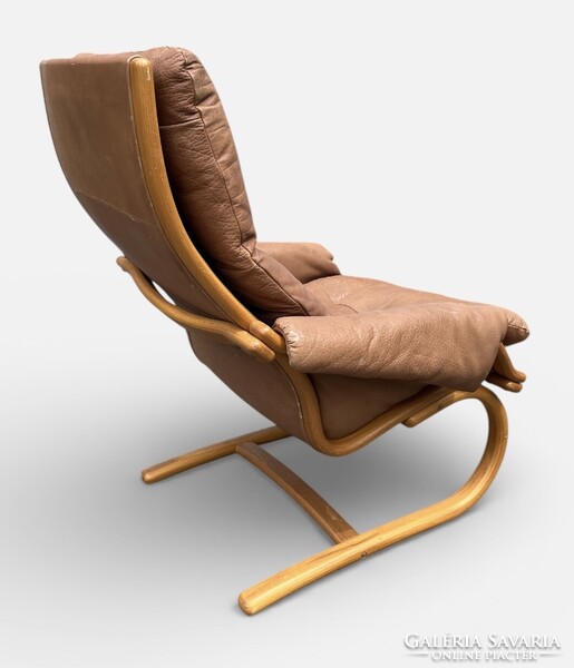 Dán design pienő fotel