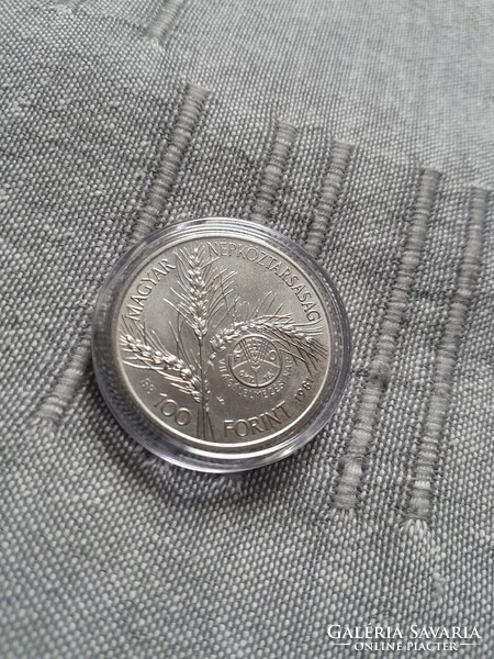 1981 FAO 100 Forint kapszulában