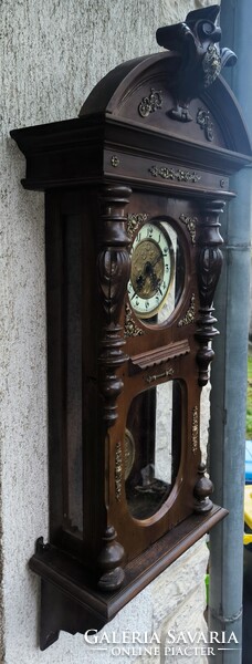 Antik cizellàlt réz díszes faragott Ónémet Bécsi rokokó különleges cizellàlt fali óra feles ütős