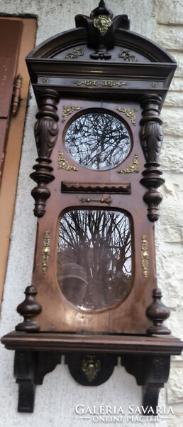 Antik cizellàlt réz díszes faragott Ónémet Bécsi rokokó különleges cizellàlt fali óra feles ütős