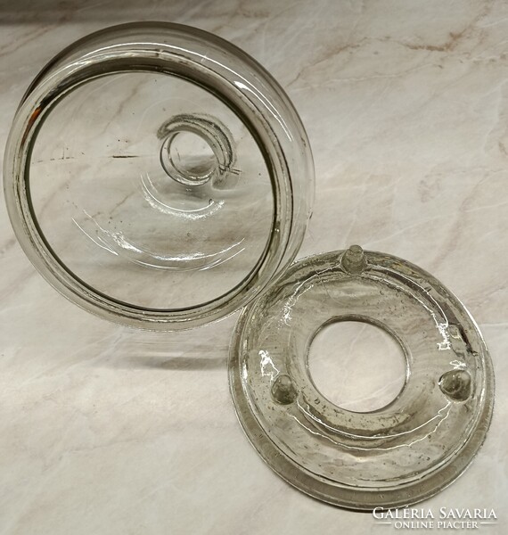 Cast glass fly swatter
