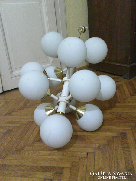 Szarvasi Szputnyik 13 égős csillár + 4 db. kétégős falikar