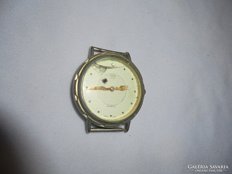 Három darab retro kvarc, quartz karóra - együtt