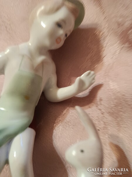 Aquincumi fiú nyuszival