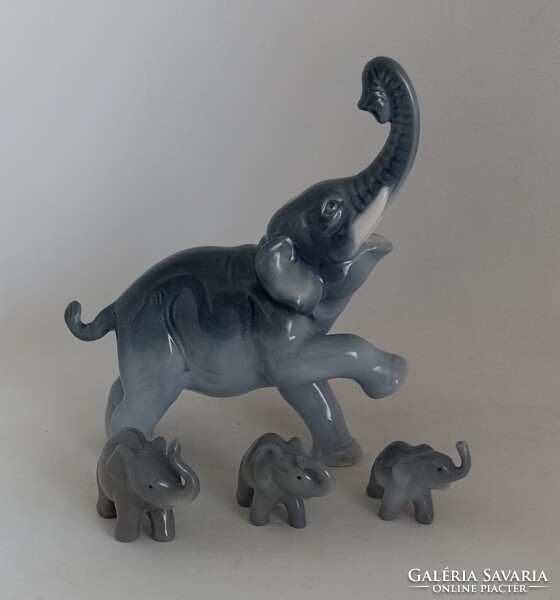 Metzler - Ortloff porcelán elefánt család!