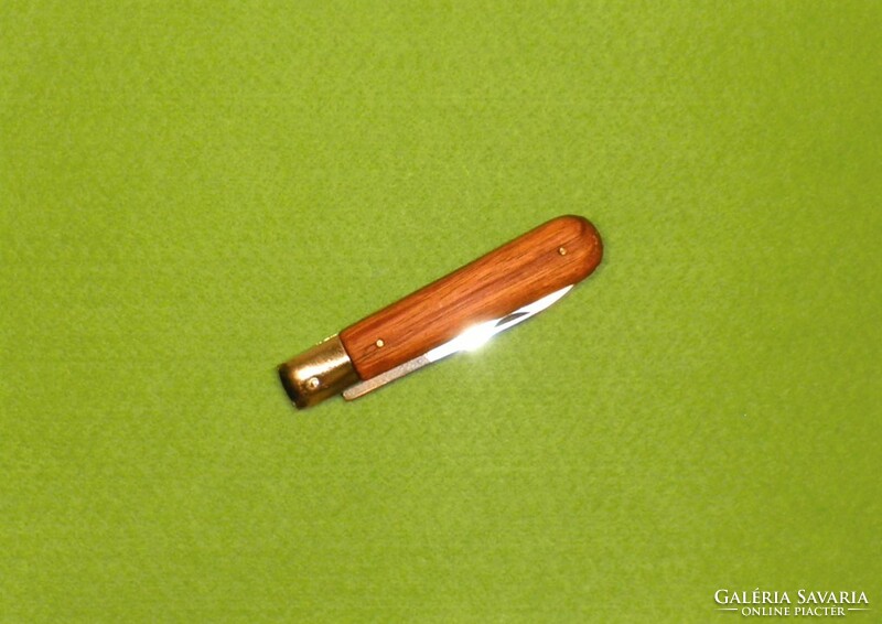 Német bicska, gyűjteményből. Kés, bicska, tőr, borotva.