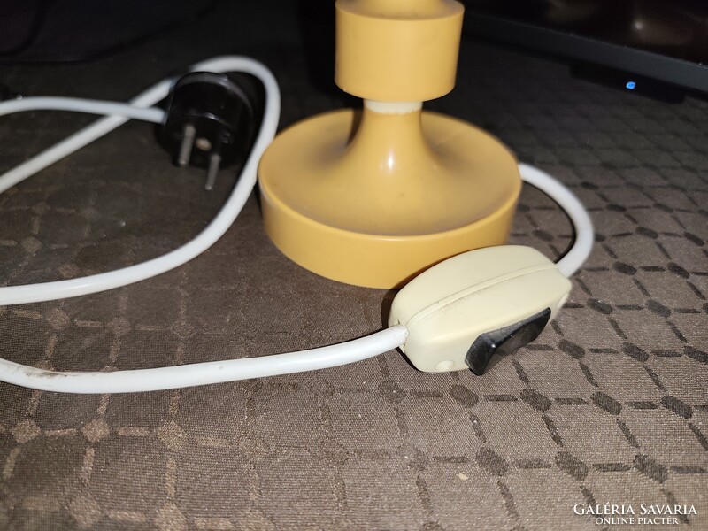 Retró Star üdítős asztali lámpa