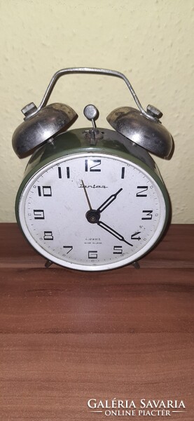 Jantar asztali ébresztőóra