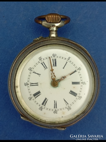 Antik ezüst ,10 köves ,cilinderjáratos, oldaldrukkeres ,női kosztümóra 19 sz vége