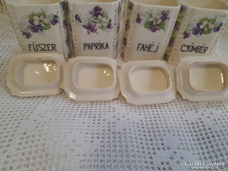 Grell ibolyás fűszertartók