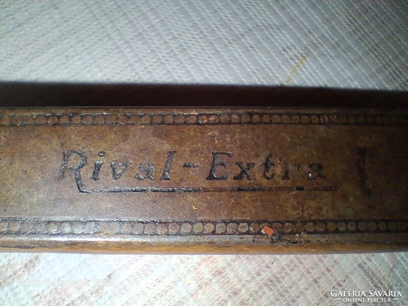 Wermacht konzerv nyitó