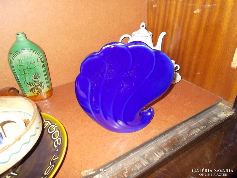 Sell kagyló formájú váza