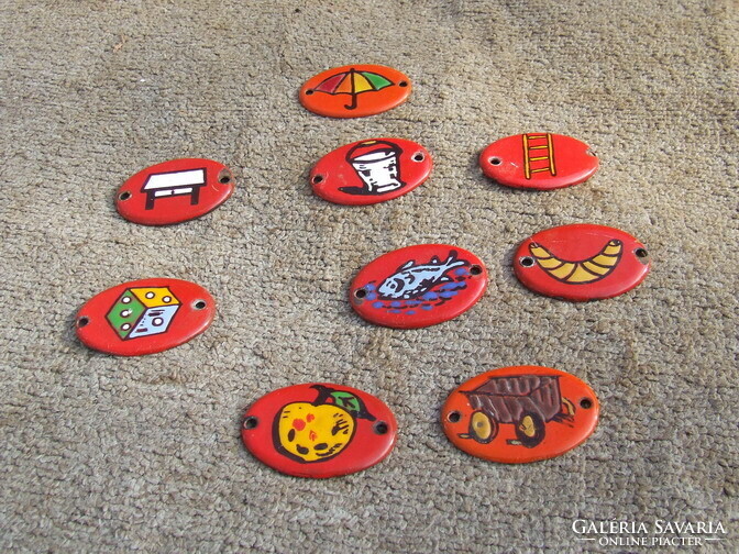 Régi zománcozott tábla óvoda tábla 9 db