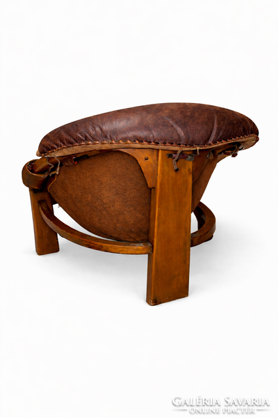 Luciano Frigerio brutalista bőrfotel