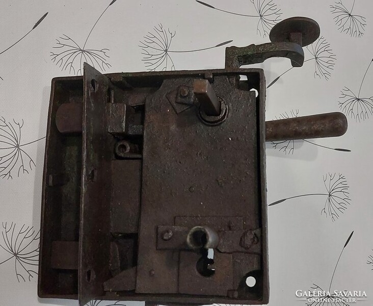Antik vas kapuzár 3,5 kg