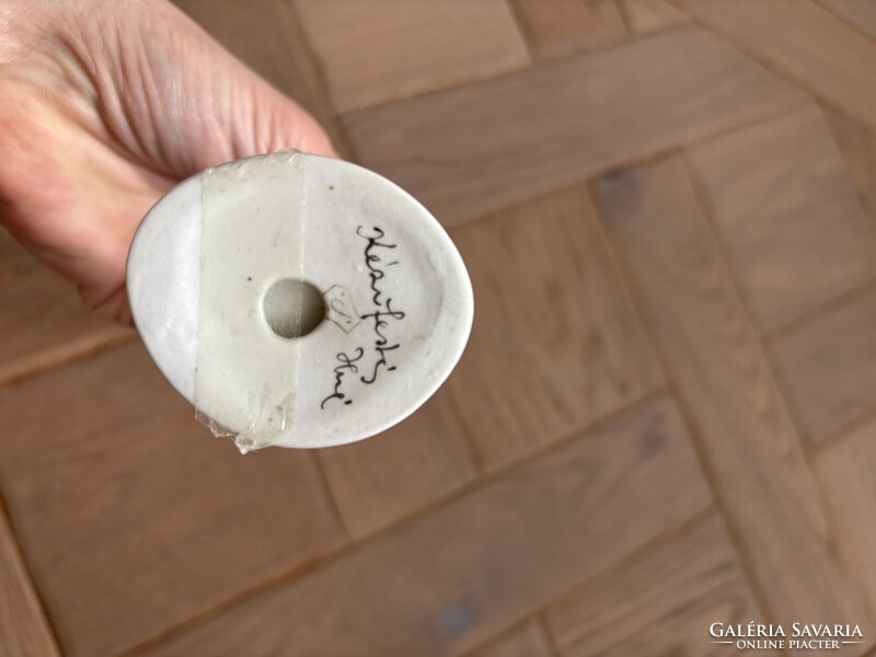 Ritkaság! Lány tállal, kőbányai / Drasche porcelán figura, teljesen hibátlan