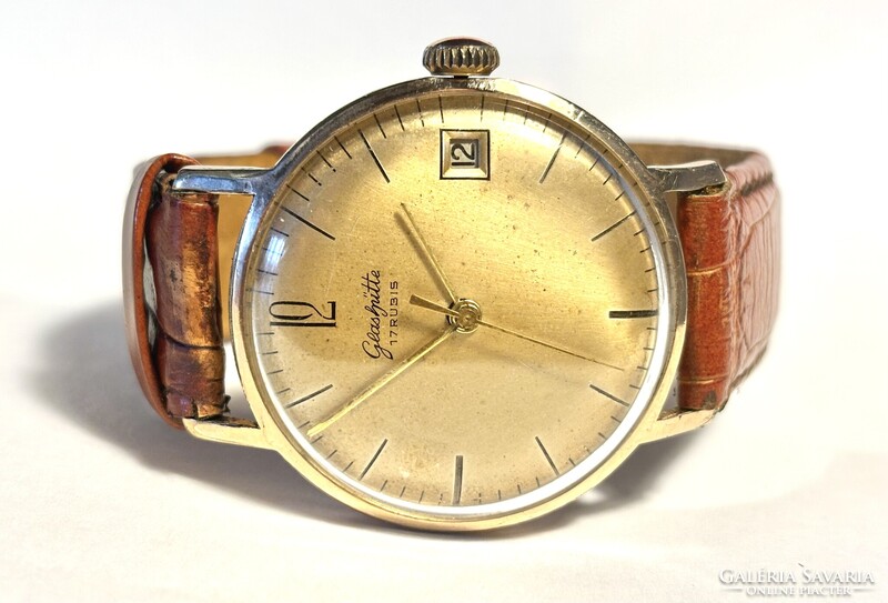 Gyönyörű Glashütte jelölt gyári szíj, jelölt csat és GUB doboz hibátlan állapotban! Doxa, omega, lon