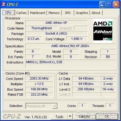 AMD Athlon XP 2600+ - AXDA2600DKV3D retro socket 462-es processzor.