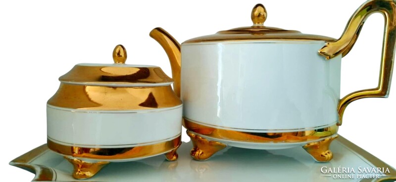 Századfordulós Biedermeier stílusú dúsan aranyozott fehér arany porcelán teáskészlet tálcával