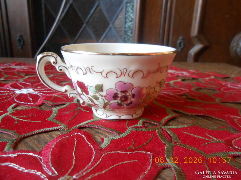 Zsolnay pillangós kávés csésze