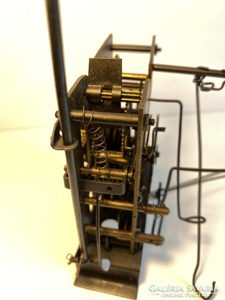 RÉGI MAJAK KAKUKKOS ÓRA SZERKEZET