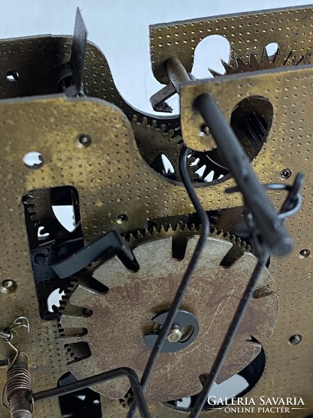 RÉGI MAJAK KAKUKKOS ÓRA SZERKEZET