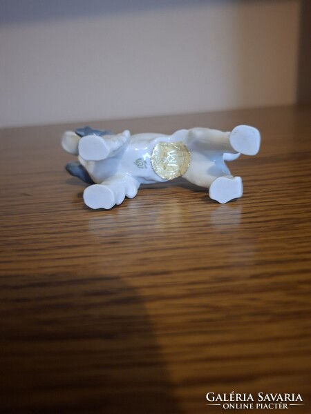 Metzler & Ortloff porcelán kutya, spániel. 11,5 cm. Jelzett