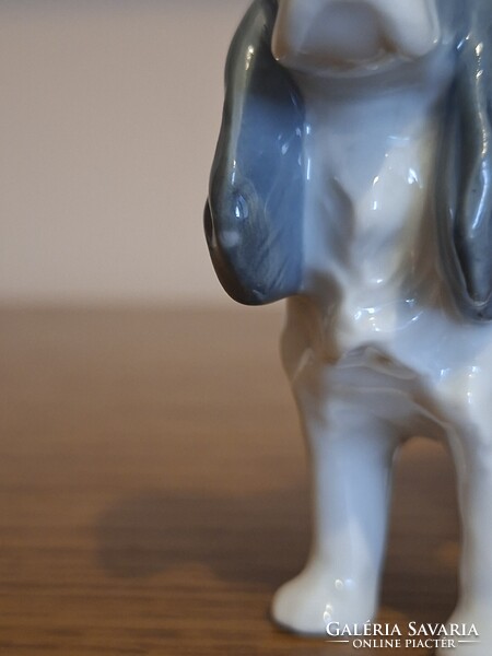 Metzler & Ortloff porcelán kutya, spániel. 11,5 cm. Jelzett