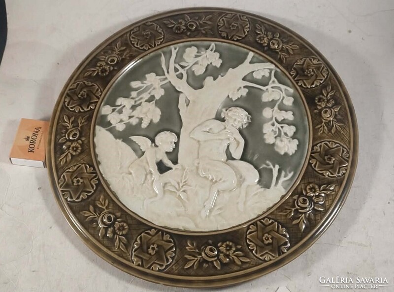 Schütz Cilli barokk jelenetes fali tányér 887