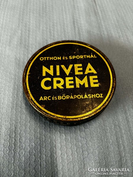 Nivea 2 pengős doboz