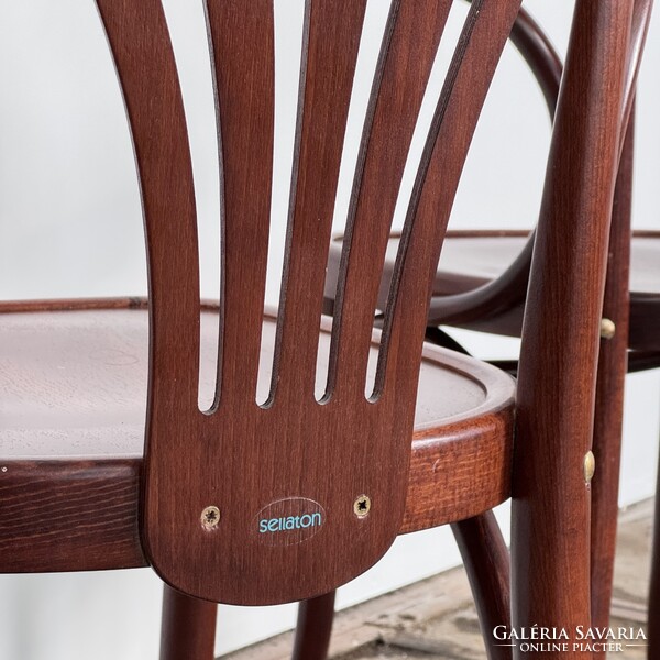 Sellaton thonet magyar szék [ár/db]