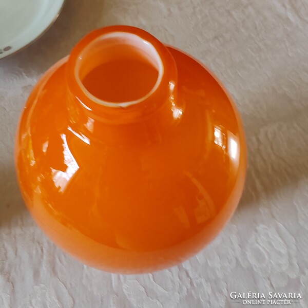 Mid-century fújt üveg váza Atomic Orange, 25 cm