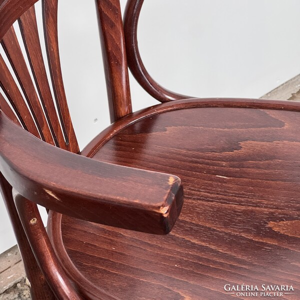 Sellaton thonet magyar szék [ár/db]